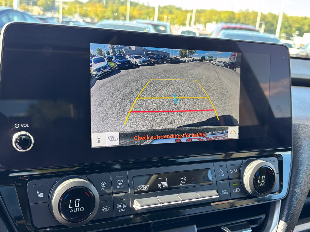 Certified 2025 Toyota Grand Highlander AWD image 32
