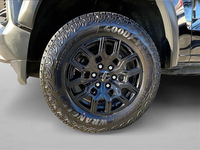 Certified 2024 Chevrolet Colorado Trail Boss w/ Technology Package AWD/4WD image 10