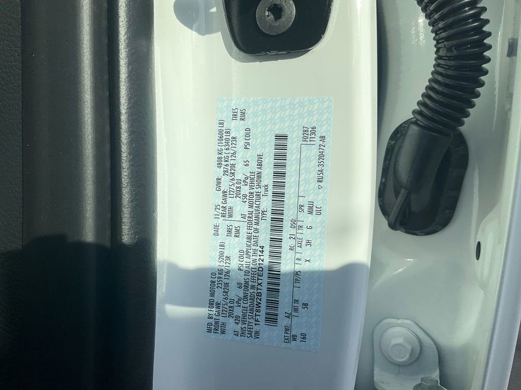 New 2026 Ford F250 Lariat w/ Black Appearance Package image 18