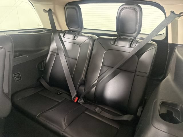 Used 2023 Lincoln Aviator AWD w/ Premium Package image 21