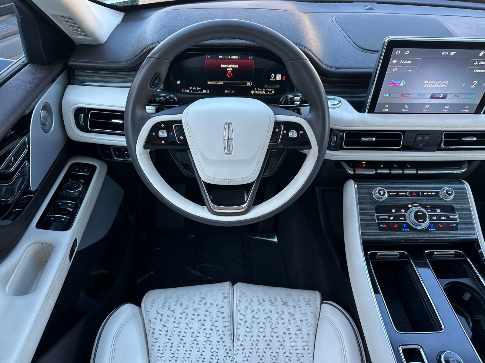 Used 2024 Lincoln Aviator Black Label image 17