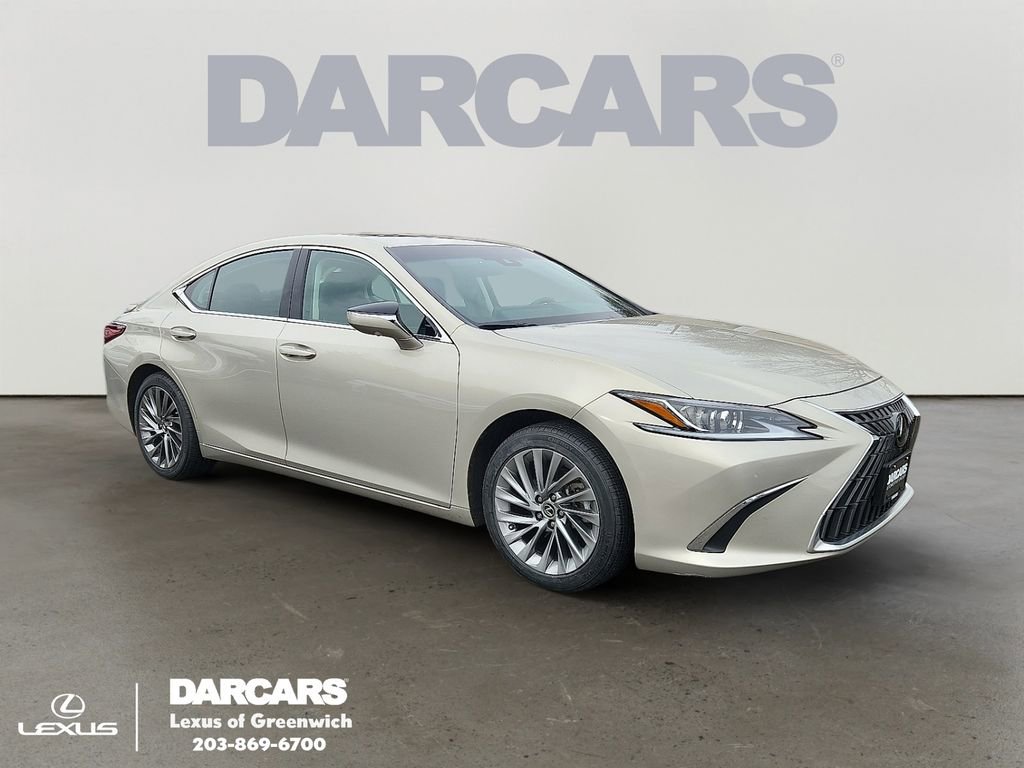 Used 2024 Lexus ES 300h w/ Luxury Package