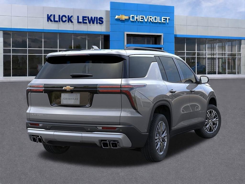 New 2026 Chevrolet Traverse LT FWD image 4