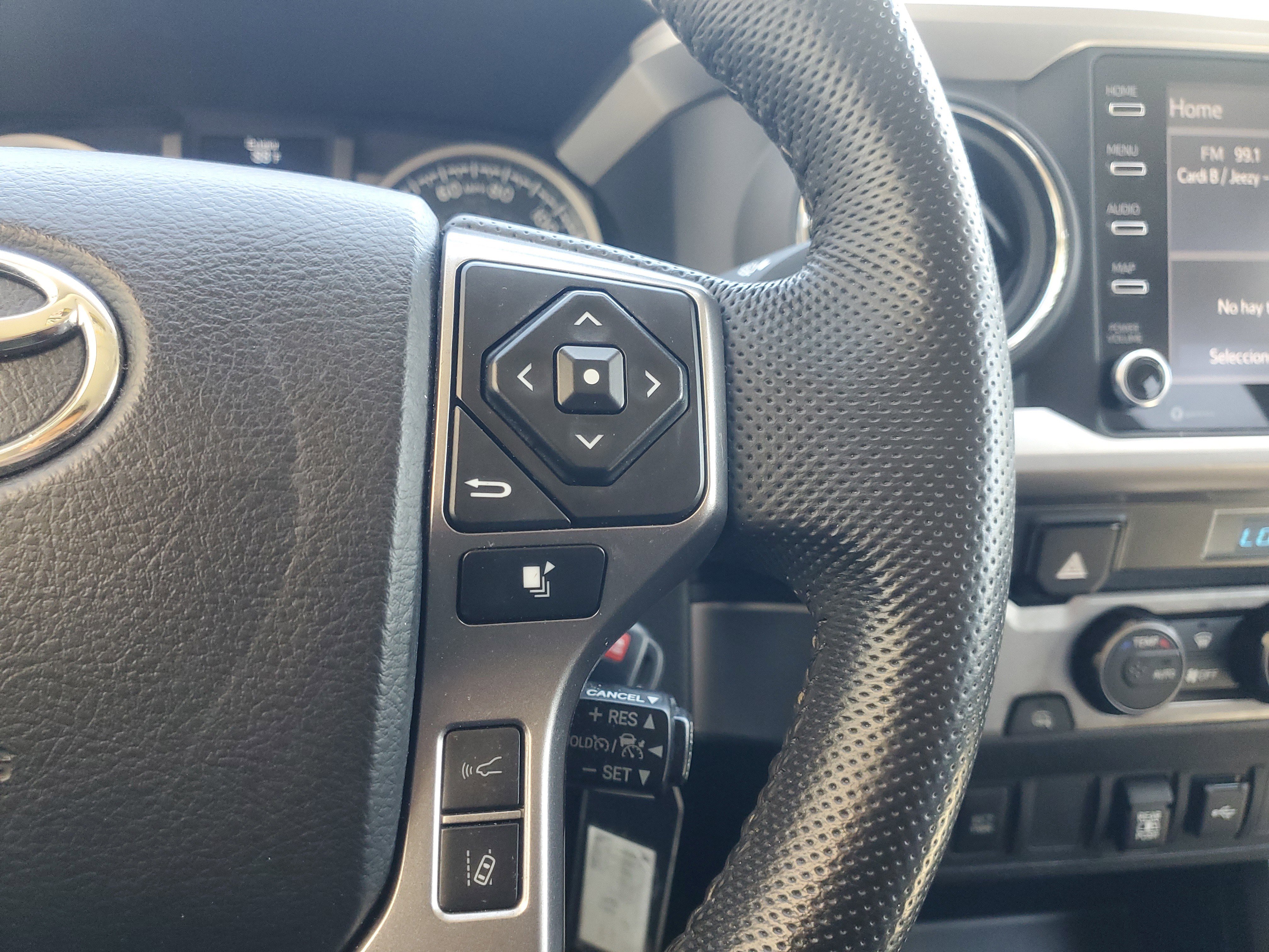 Used 2022 Toyota Tacoma SR5 w/ Technology Package RWD image 21