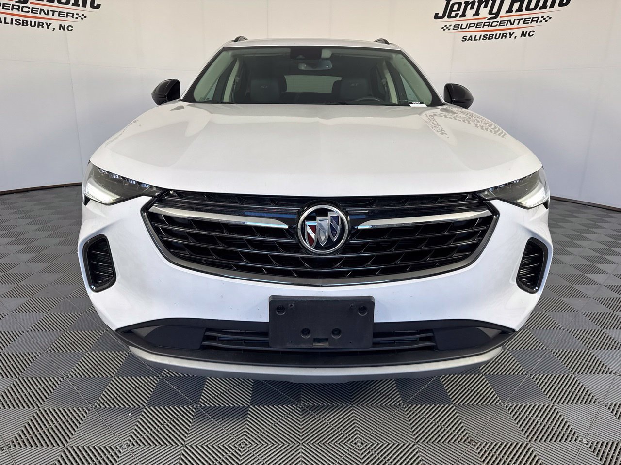Used 2023 Buick Envision Essence w/ Sport Touring Package AWD/4WD image 5