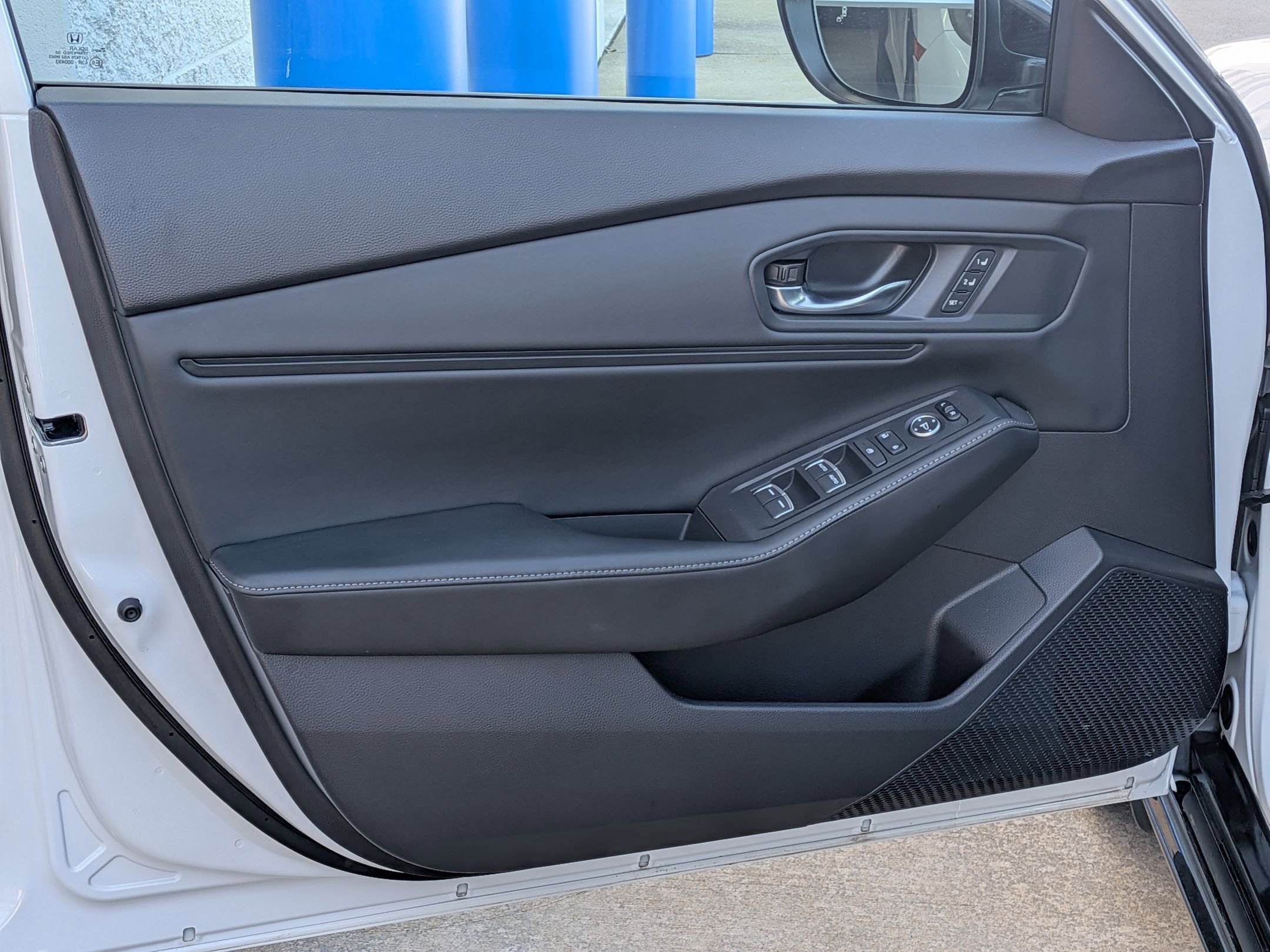 Used 2023 Honda Accord Sport image 12