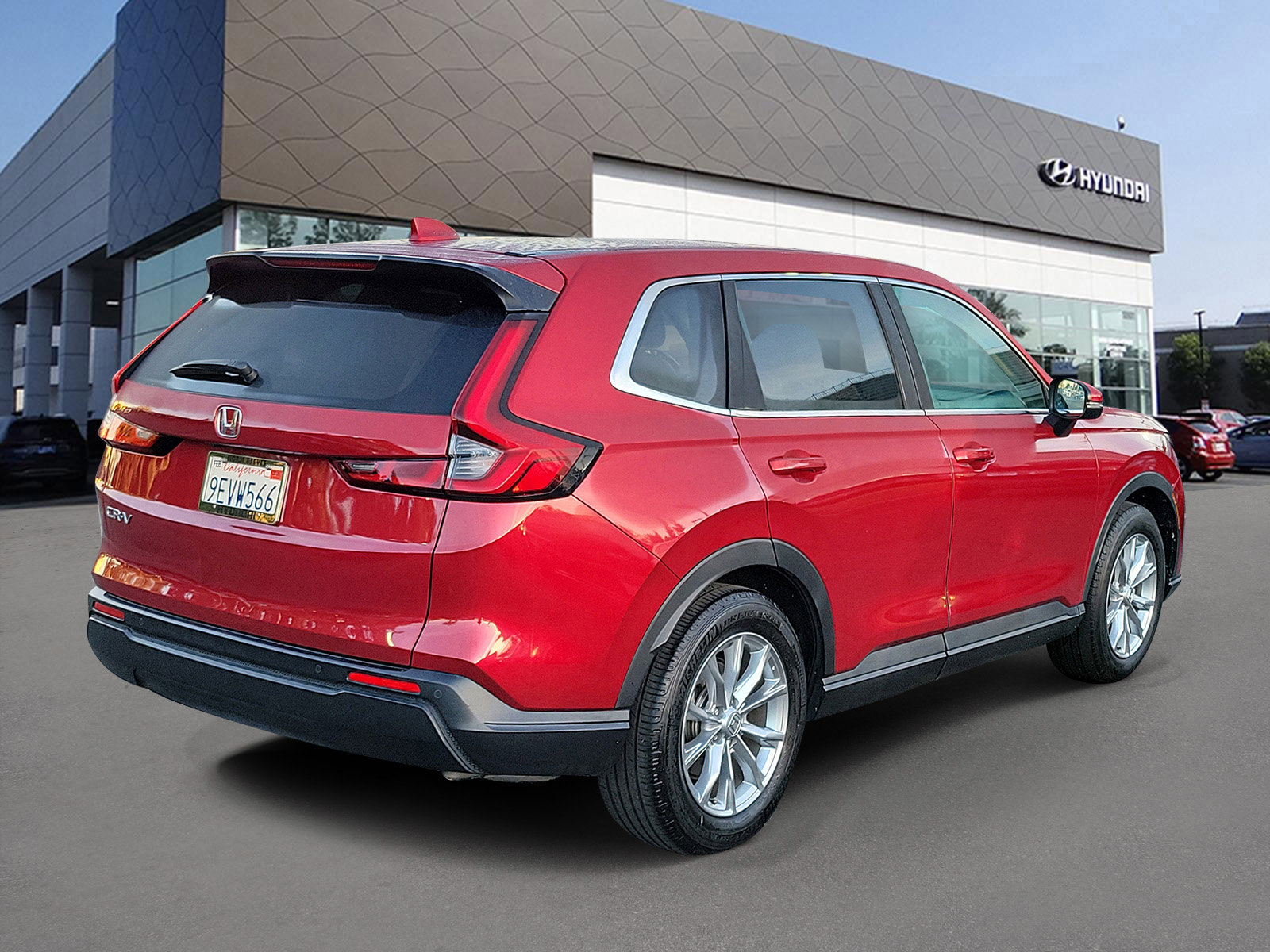 Used 2023 Honda CR-V EX-L image 2