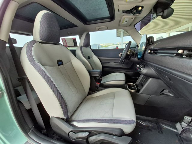 Used 2025 MINI Cooper S FWD image 22