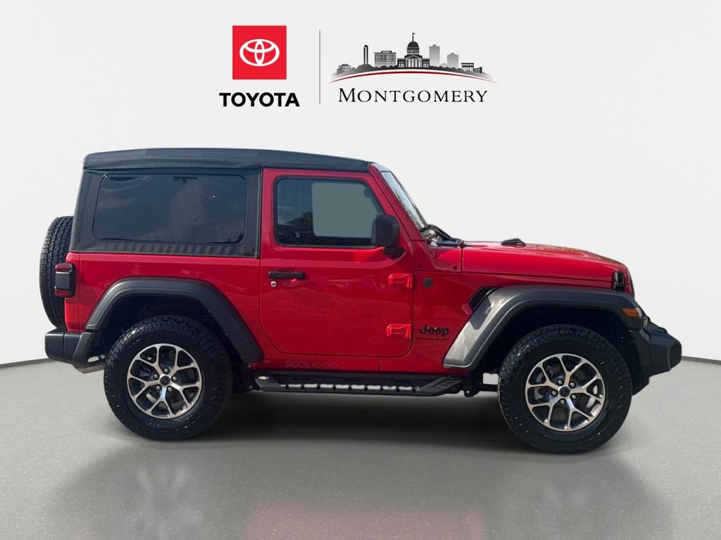 Used 2025 Jeep Wrangler Sport image 2