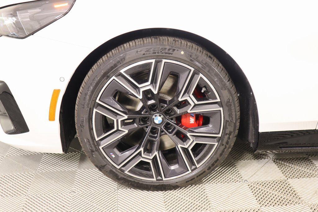 New 2025 BMW i5 xDrive40 w/ M Sport Package image 19