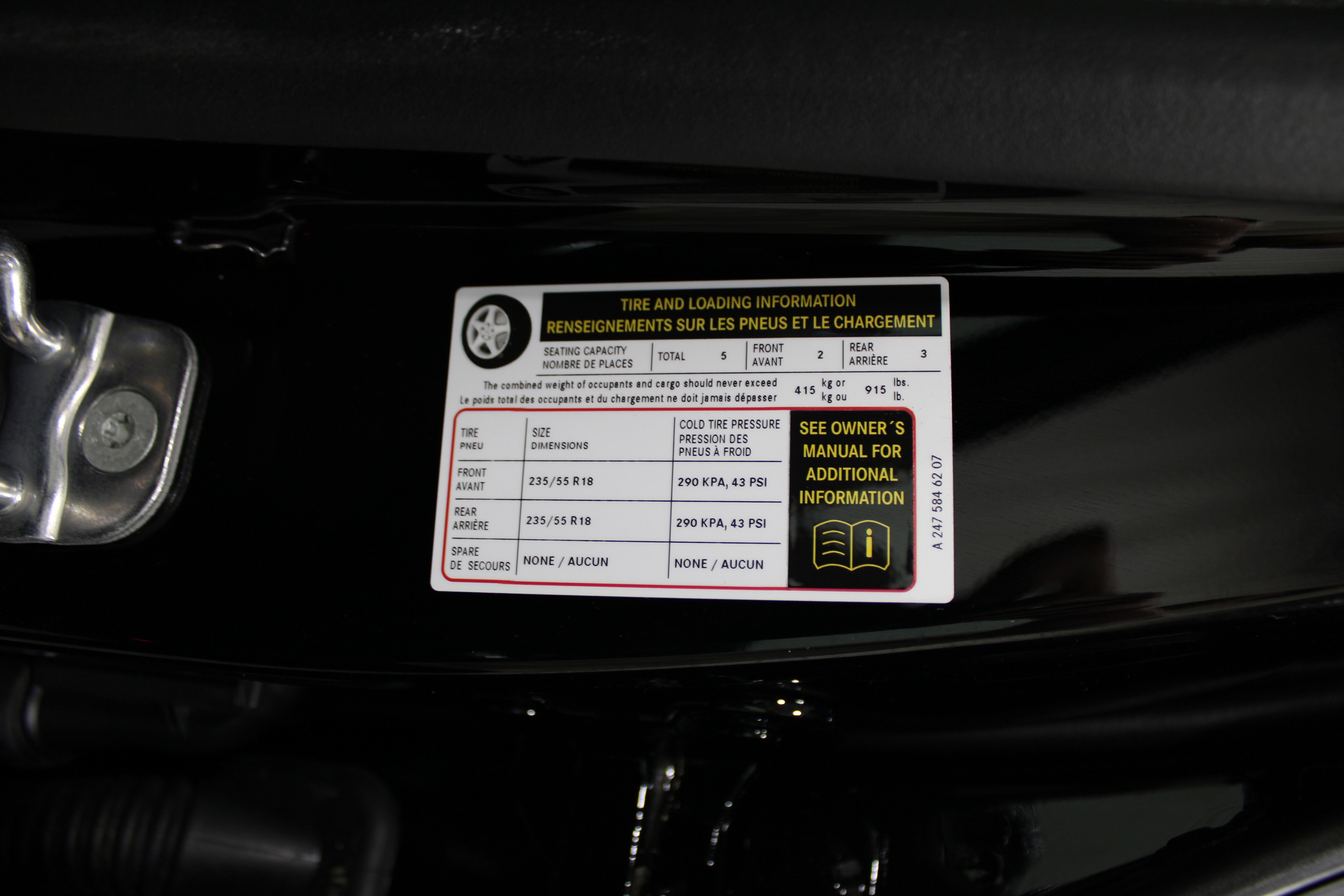 Used 2025 Mercedes-Benz GLA 250 4MATIC image 40