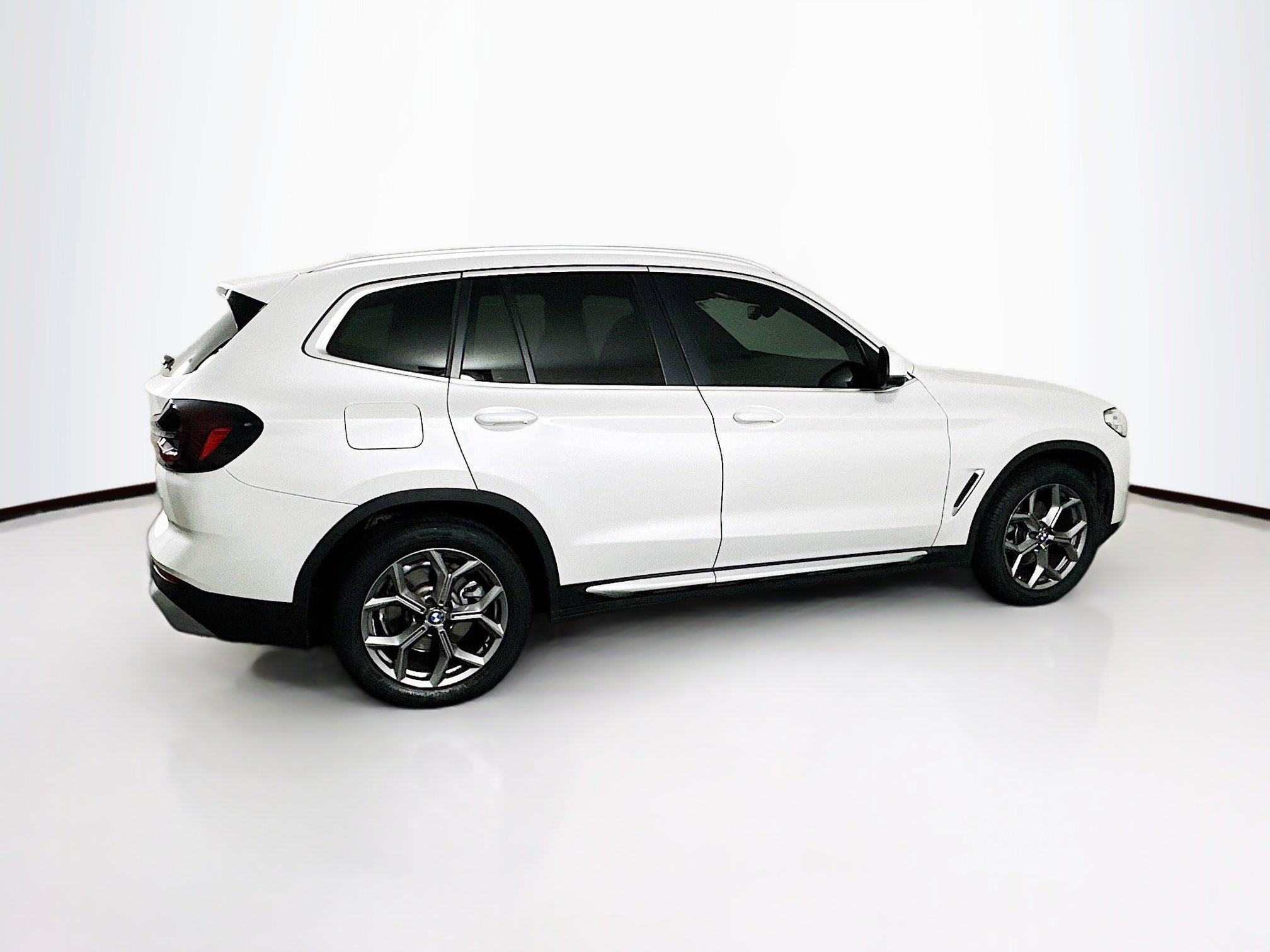 Used 2023 BMW X3 sDrive30i w/ Convenience Package image 10