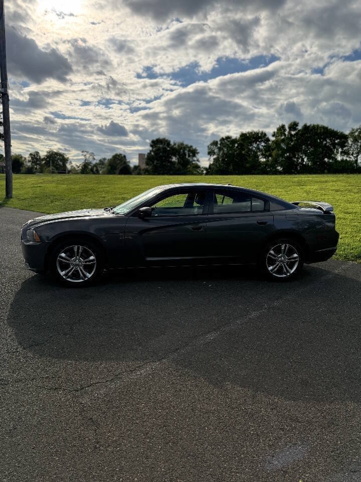 Used 2013 Dodge Charger SXT Plus AWD/4WD image 4