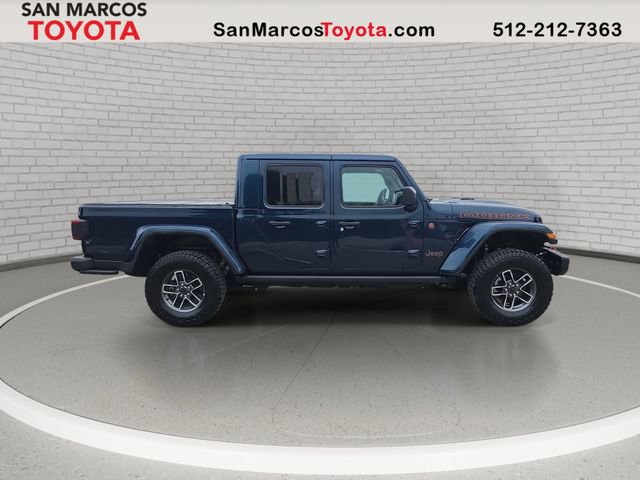 Used 2025 Jeep Gladiator Mojave image 4