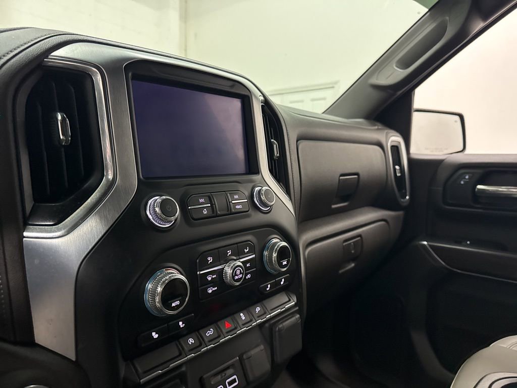 Used 2019 GMC Sierra 1500 SLT image 36