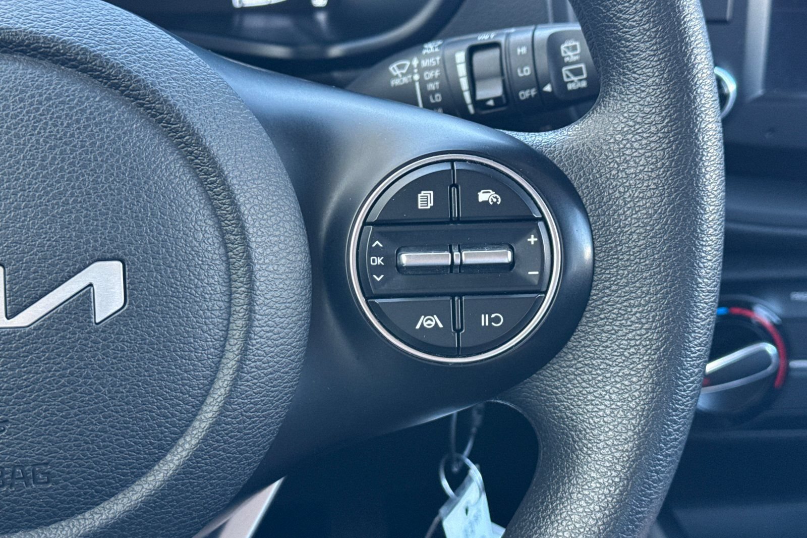 Used 2024 Kia Soul LX w/ Option Group 015 FWD image 26