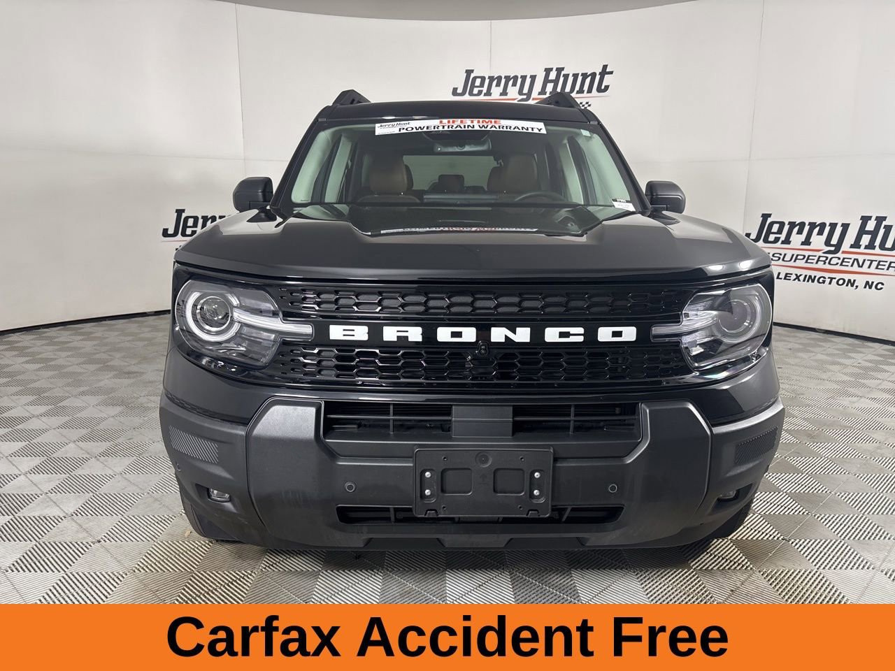 Used 2025 Ford Bronco Sport Outer Banks w/ Outer Banks Tech Package+ AWD/4WD image 3