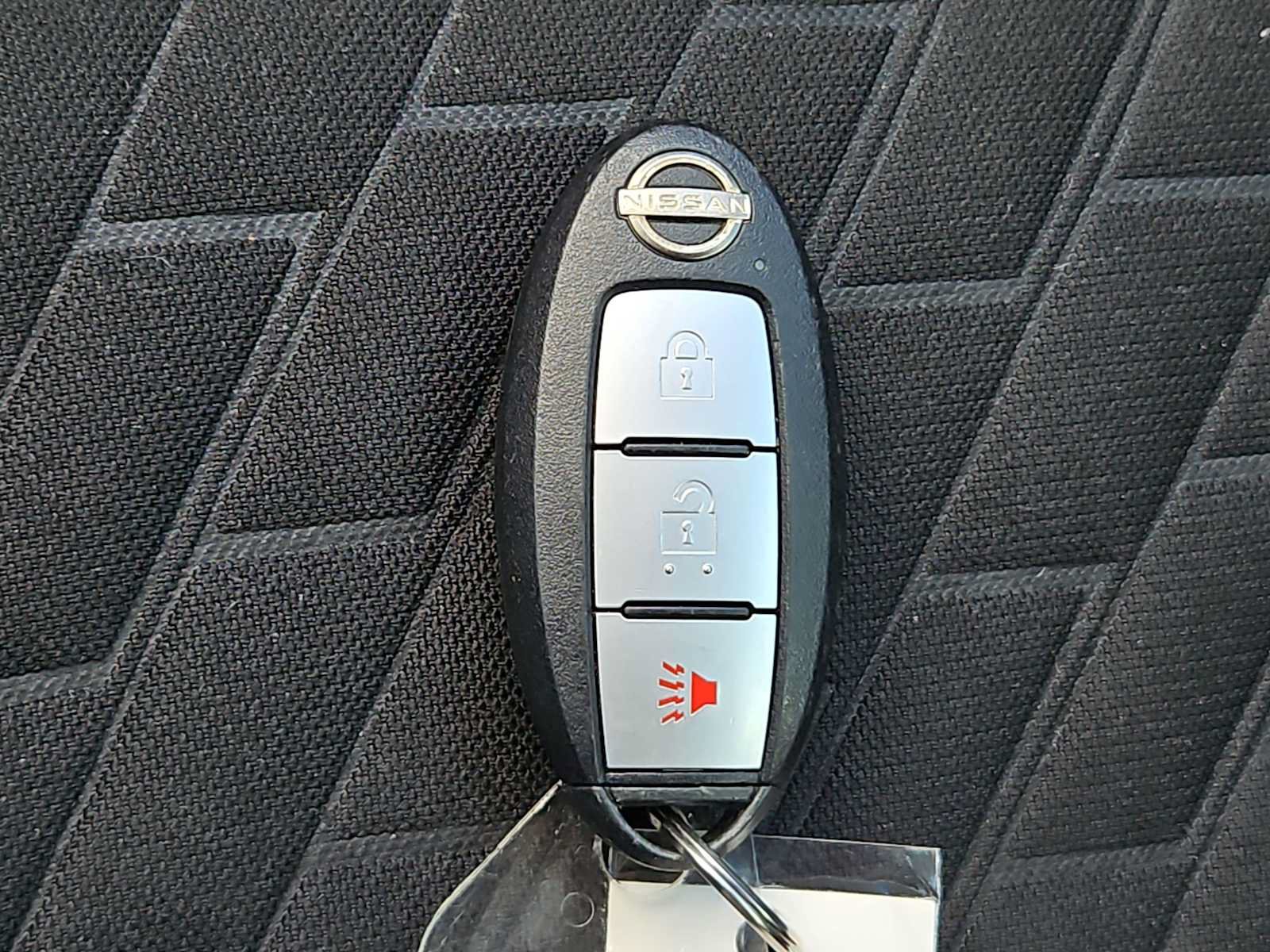 Used 2022 Nissan Kicks S FWD image 28