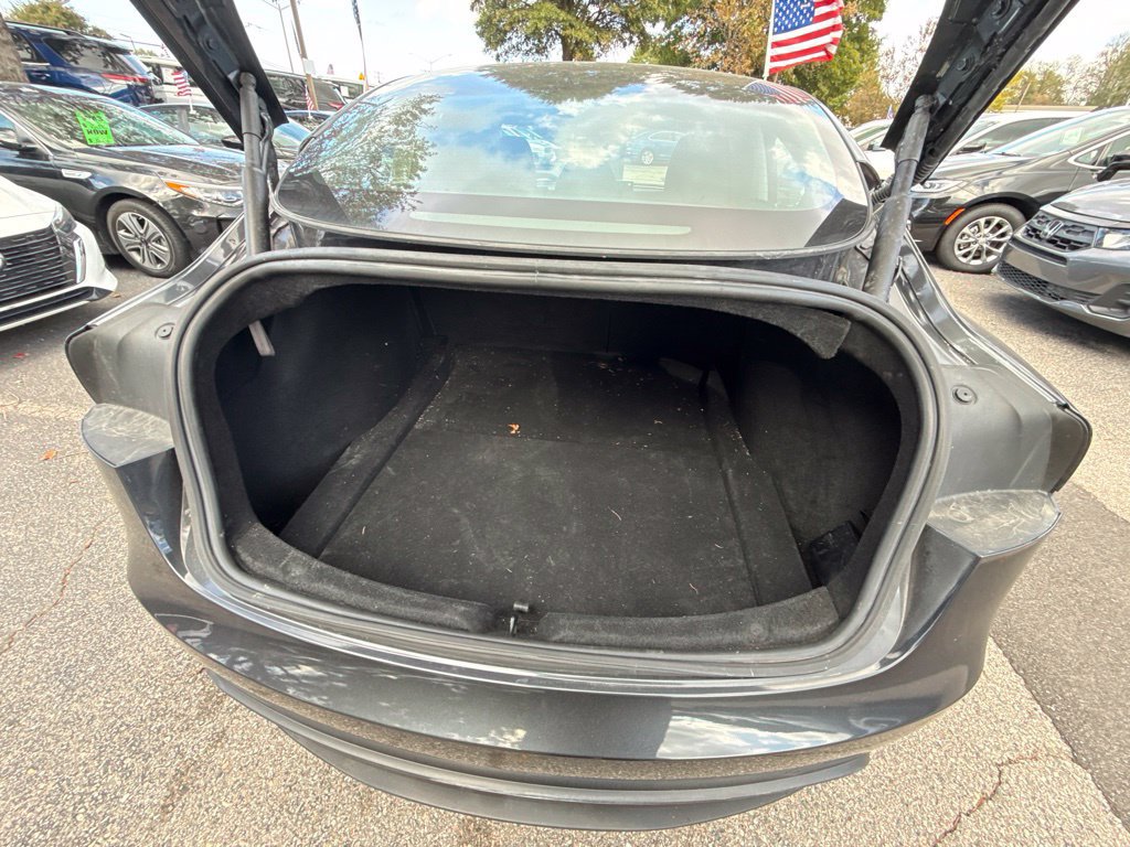 Used 2025 Tesla Model 3 Long Range RWD image 5