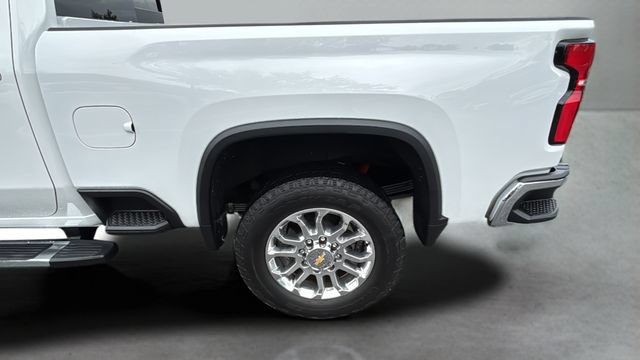 Used 2025 Chevrolet Silverado 2500 LTZ w/ LTZ Premium Package AWD/4WD image 35