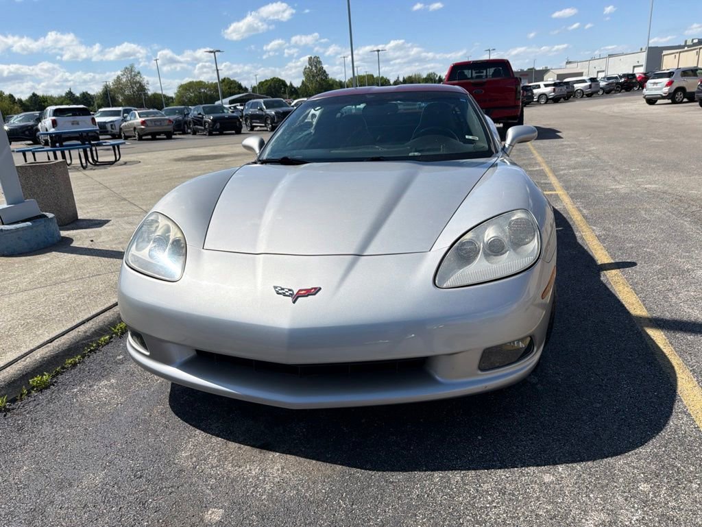 Used 2007 Chevrolet Corvette Coupe w/ Preferred Equipment Group RWD image 6