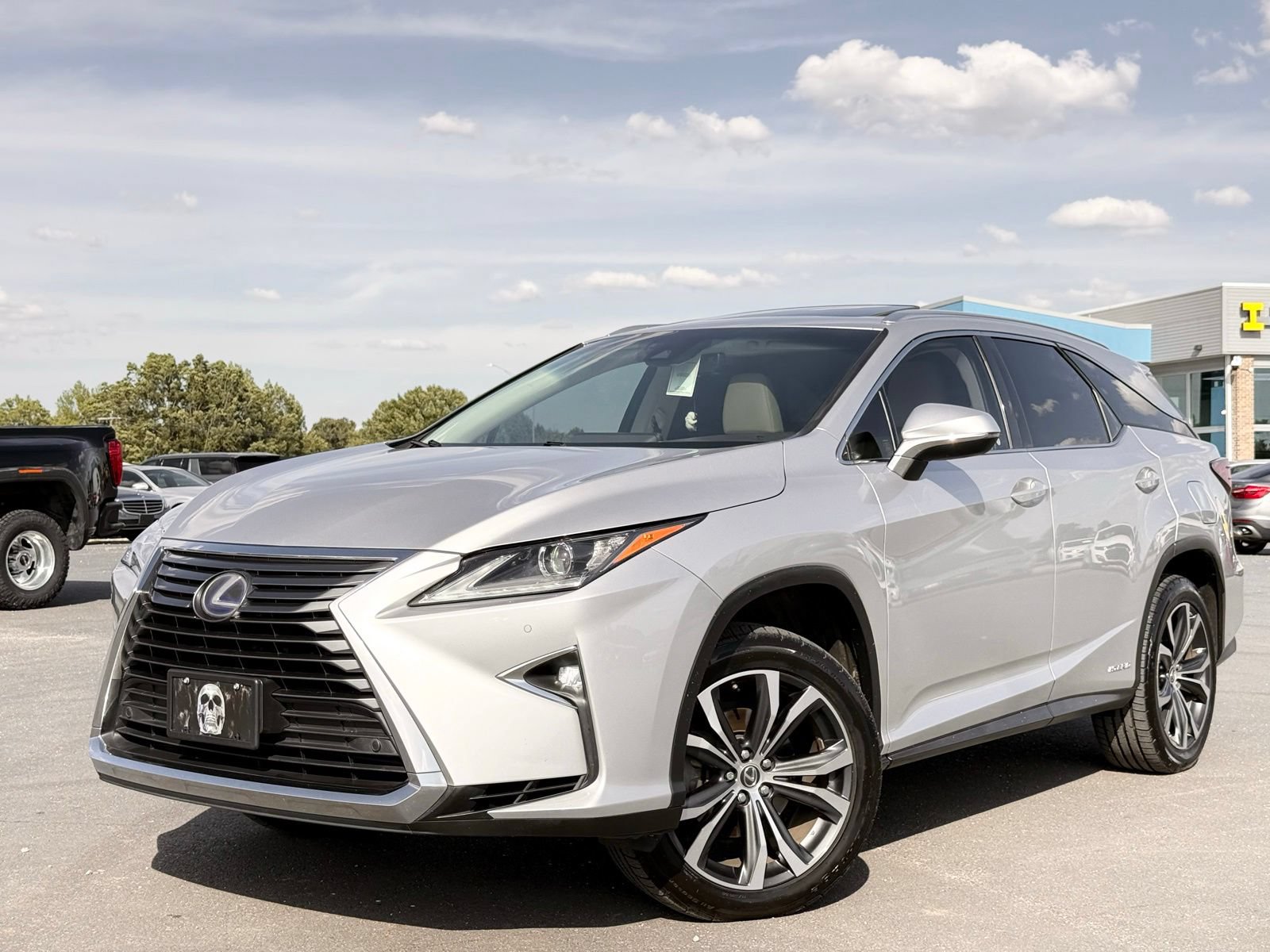 Used 2018 Lexus RX 450hL Premium w/ Premium Package AWD/4WD image 1