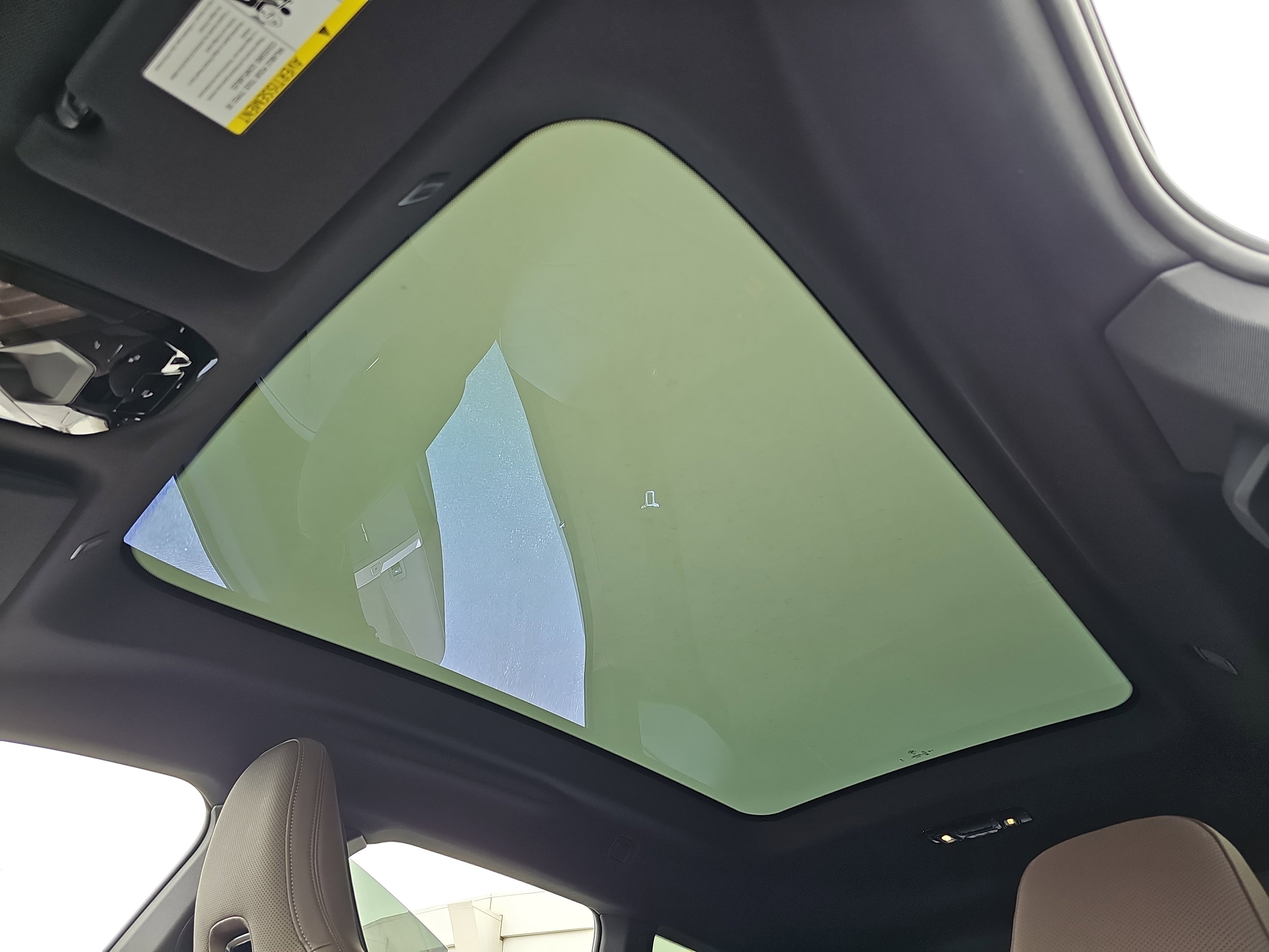 New 2026 BMW iX xDrive60 w/ Premium Package image 30