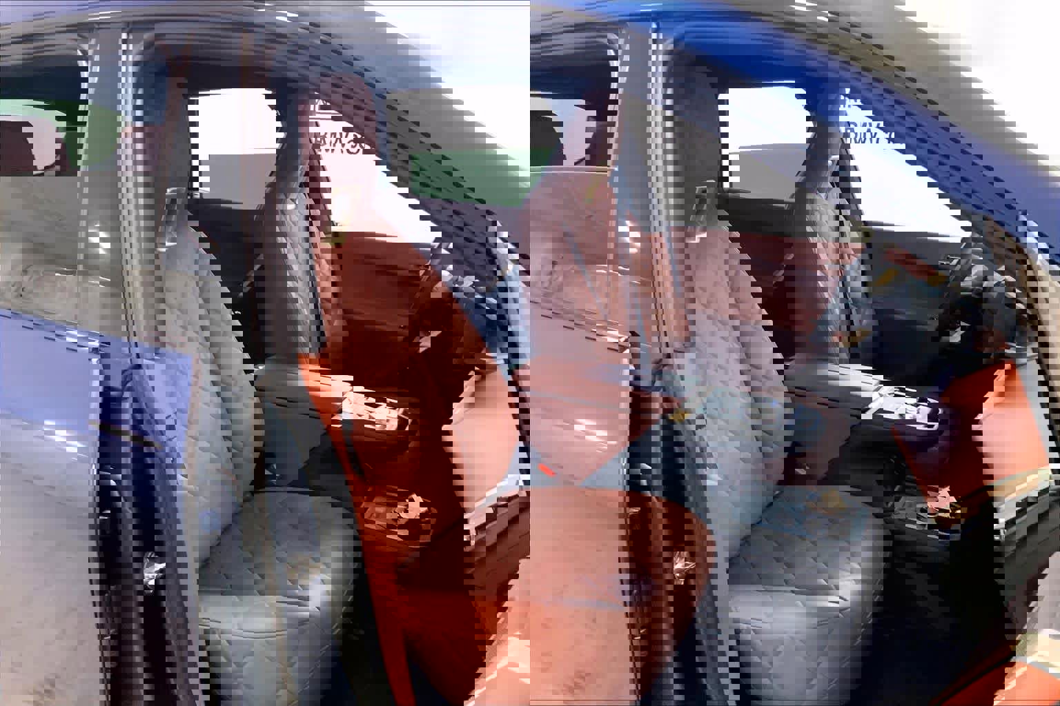 Used 2023 BMW iX xDrive50 w/ Premium Package image 8