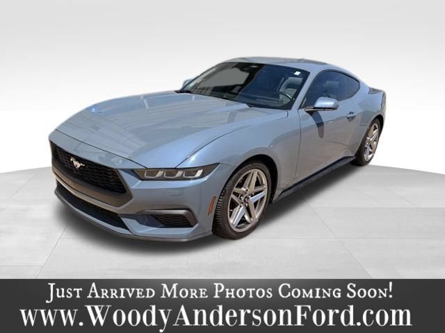 Used 2024 Ford Mustang Premium RWD image 1