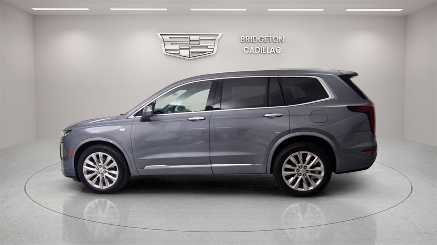 Used 2020 Cadillac XT6 Premium Luxury image 4