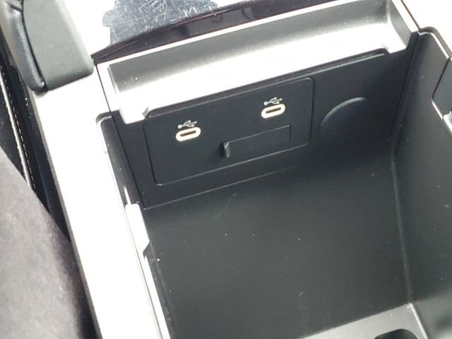 Certified 2025 MAZDA MAZDA3 s Sport image 18