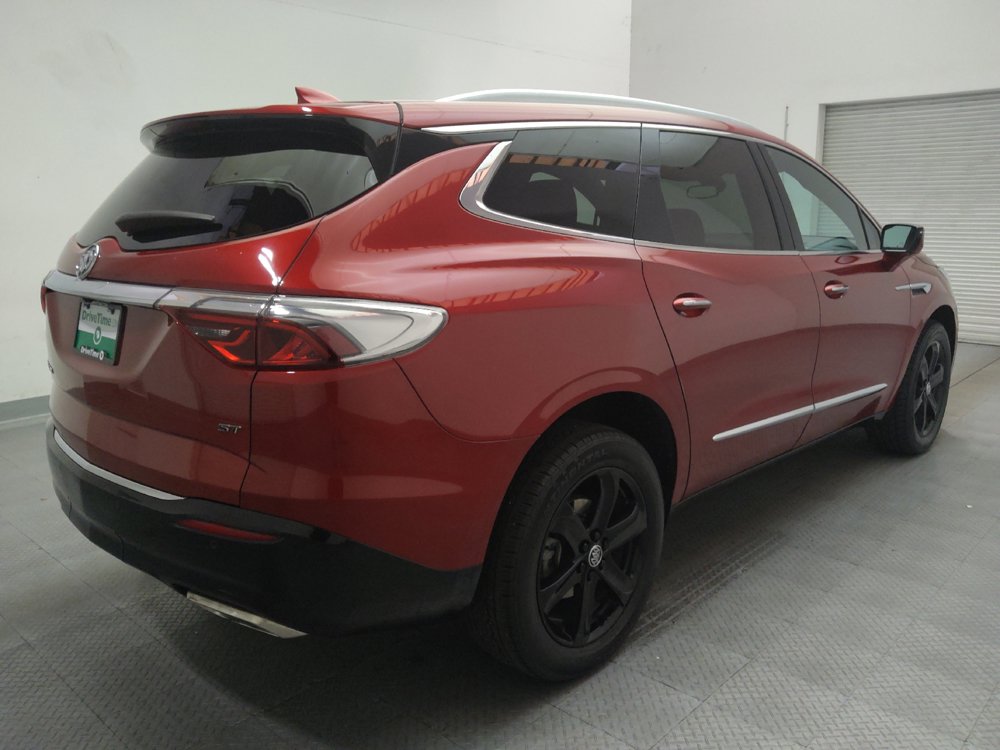 Used 2023 Buick Enclave Essence w/ Sport Touring Edition FWD image 9