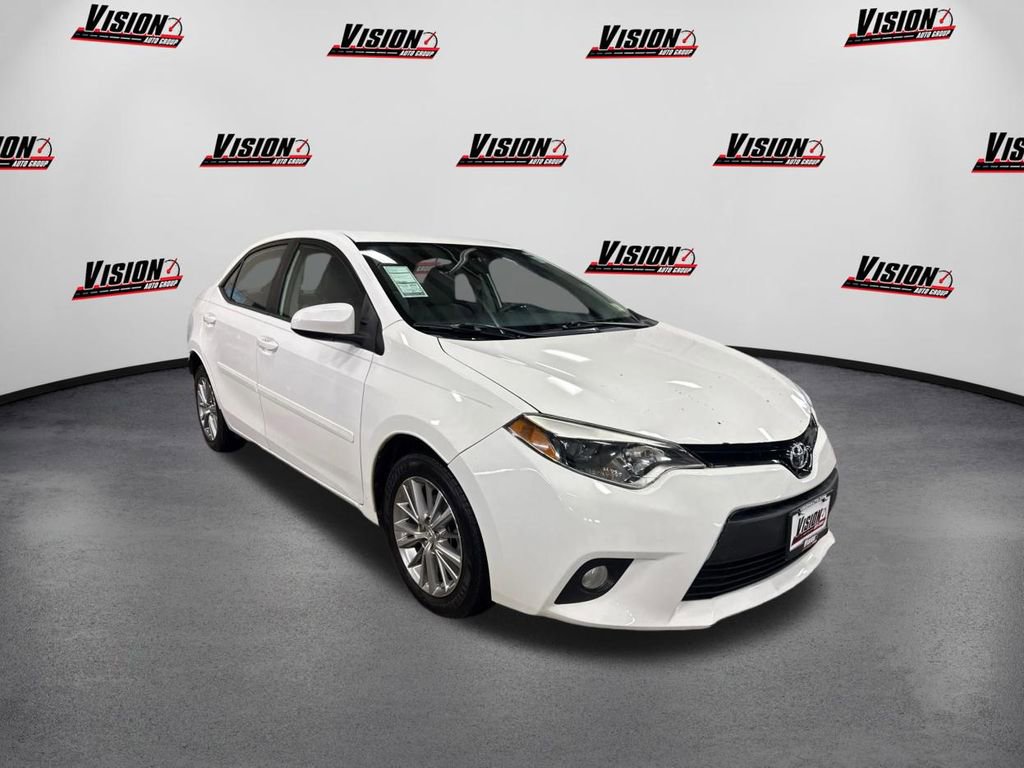 Used 2014 Toyota Corolla LE w/ Body Protection Package FWD image 3