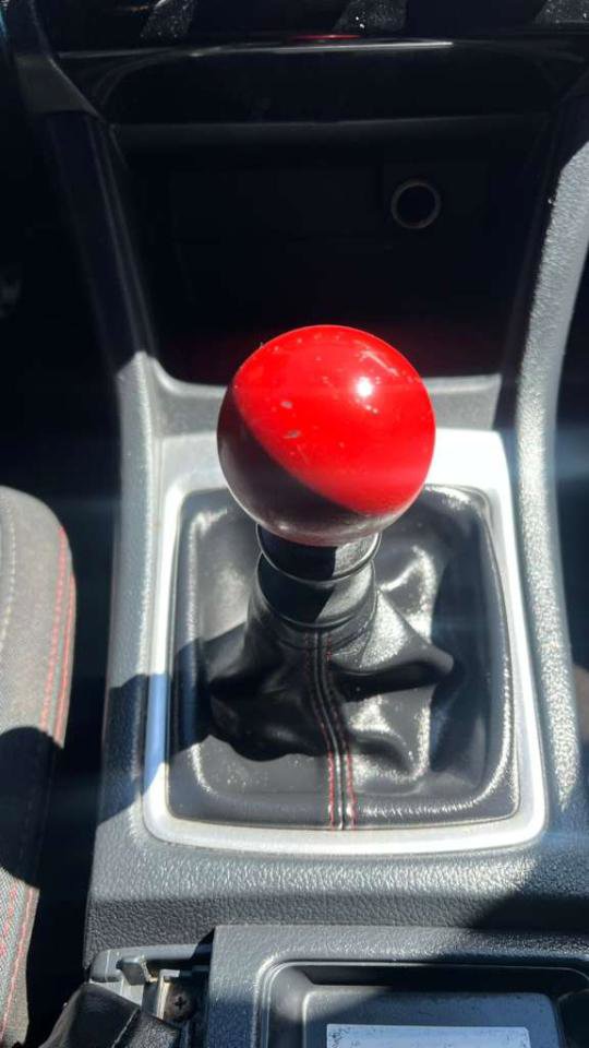 Used 2017 Subaru WRX image 28