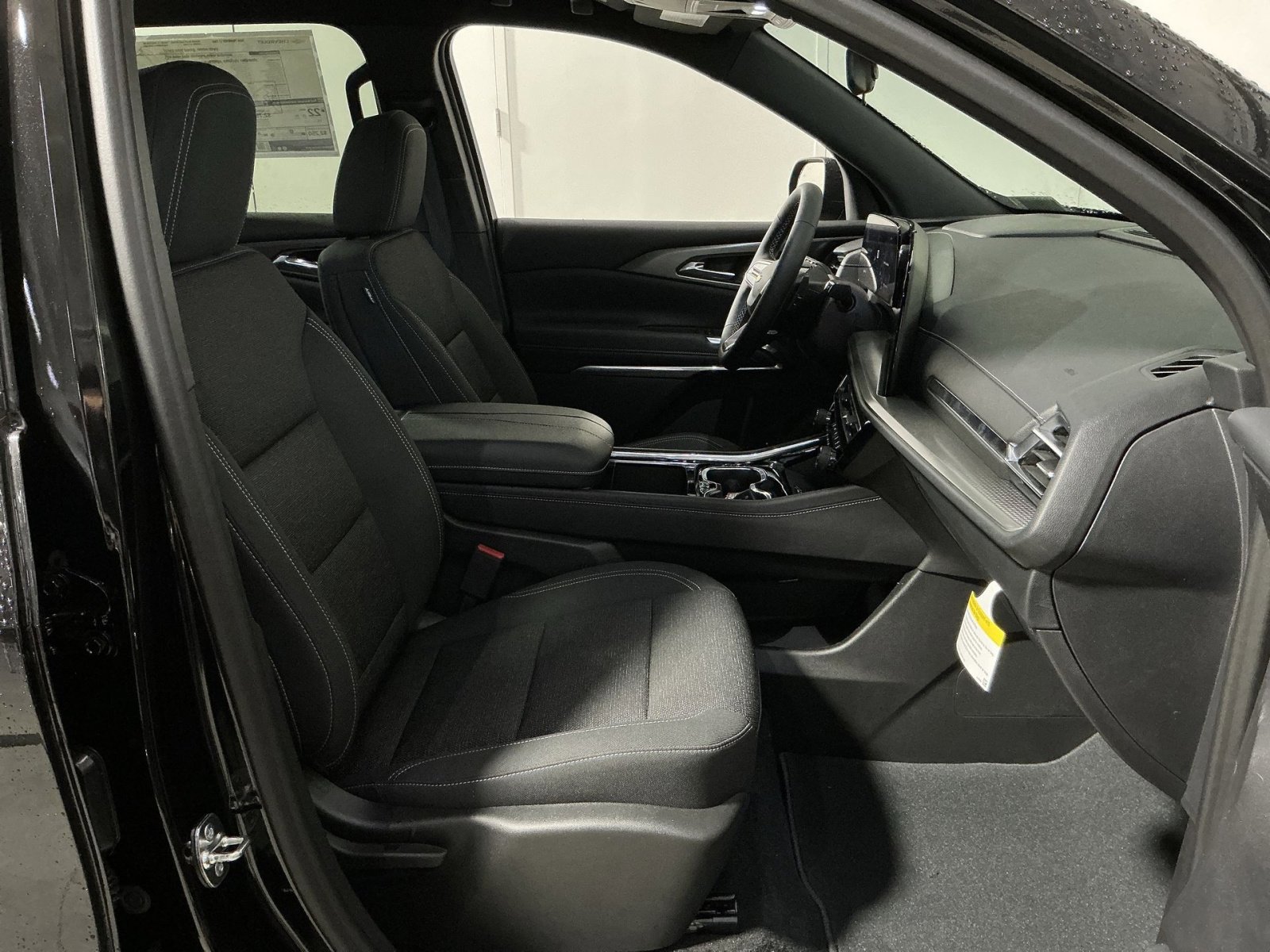 New 2026 Chevrolet Traverse LT image 34