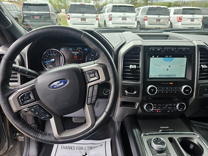 Used 2018 Ford Expedition Max XLT w/ Equipment Group 202A AWD/4WD image 14
