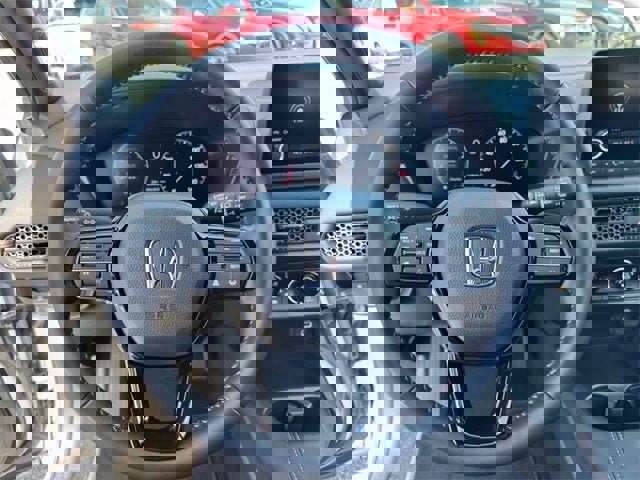 Used 2025 Honda HR-V Sport image 18