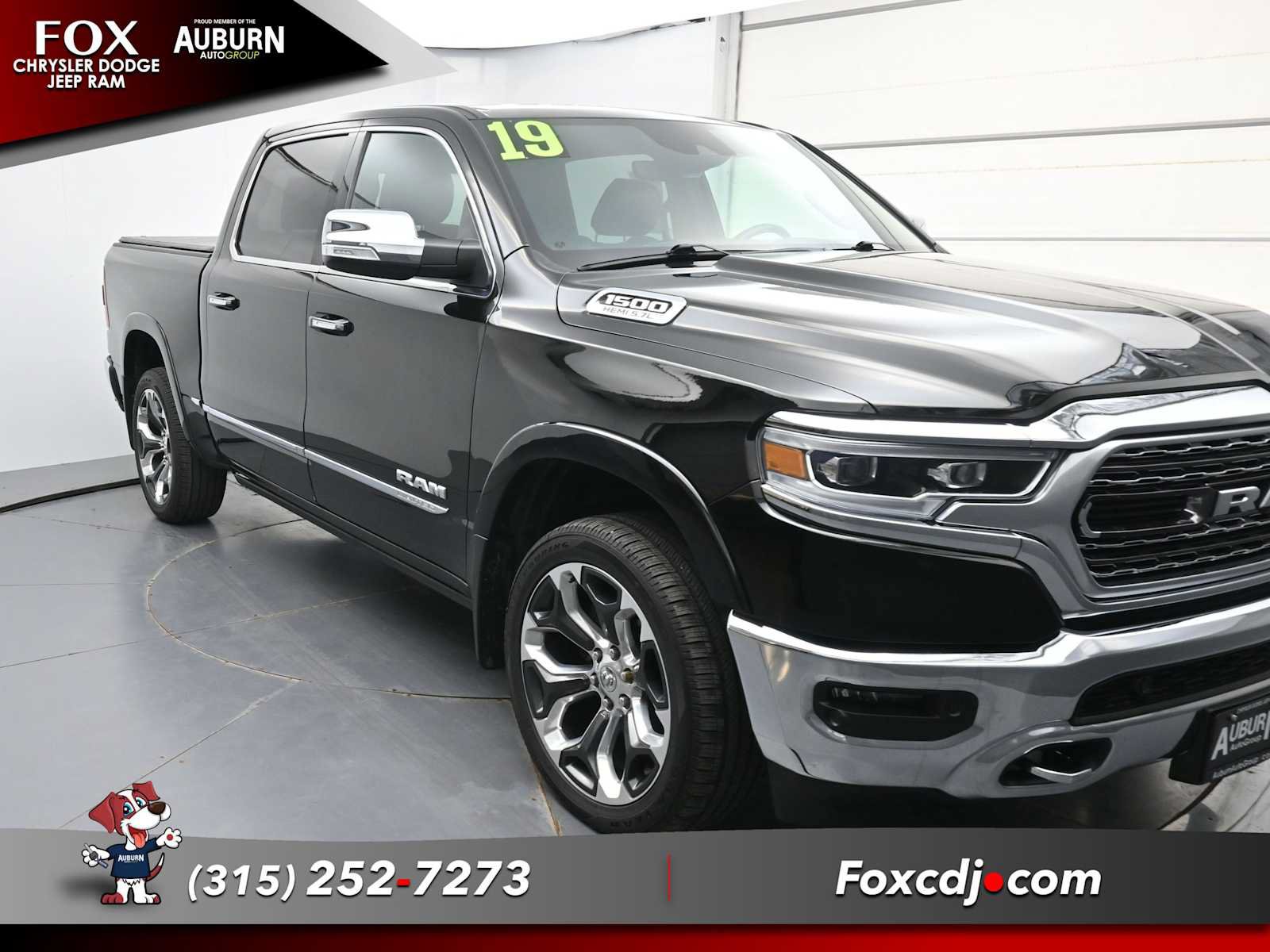 Used 2019 RAM 1500 Limited AWD/4WD image 2