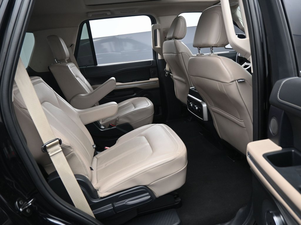 Used 2023 Ford Expedition Limited image 37