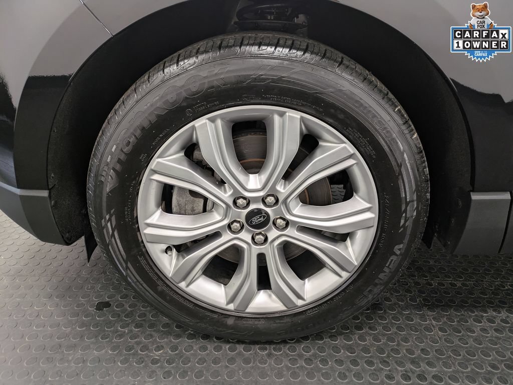 Certified 2023 Ford Edge Titanium AWD/4WD image 7