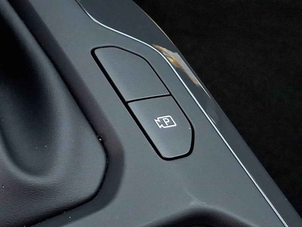 Certified 2025 Kia K4 EX image 25