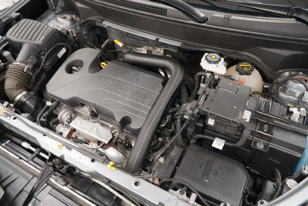 Certified 2024 Chevrolet Equinox LT FWD image 42