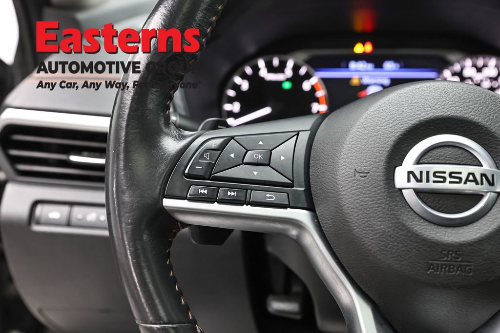 Used 2022 Nissan Altima 2.0 SR FWD image 15