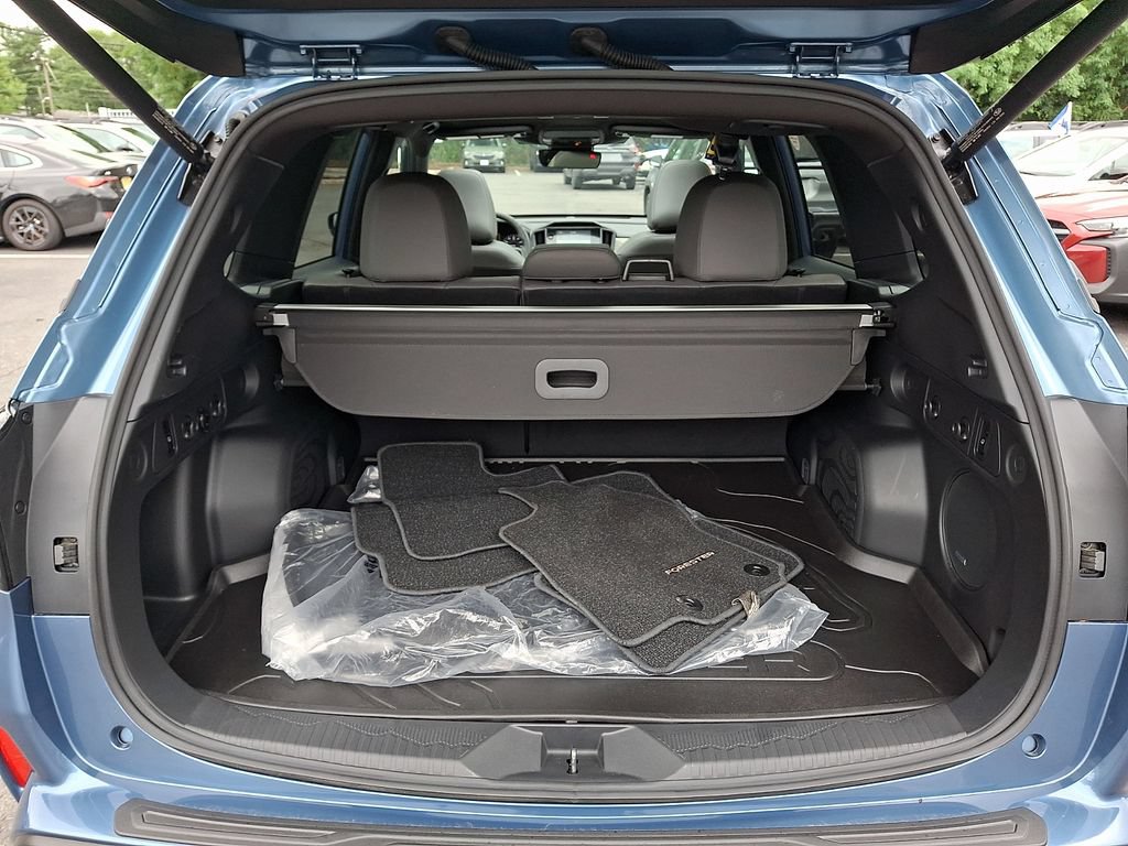 Certified 2025 Subaru Forester Limited AWD/4WD image 29
