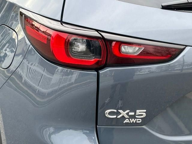 Used 2023 MAZDA CX-5 Carbon Edition AWD/4WD image 10