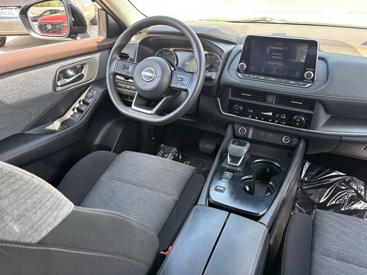 Used 2023 Nissan Rogue SV FWD image 12