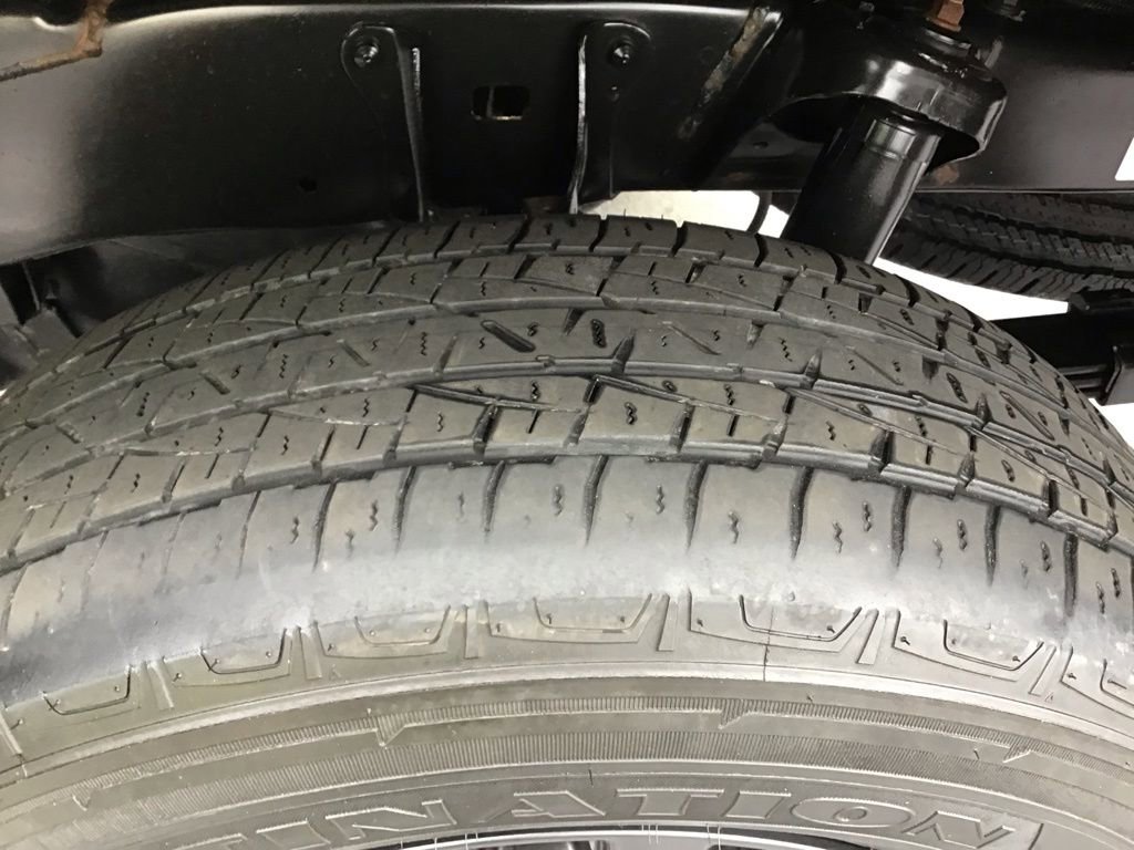 Used 2023 Toyota Tacoma SR5 w/ SR5 Appearance Package image 37