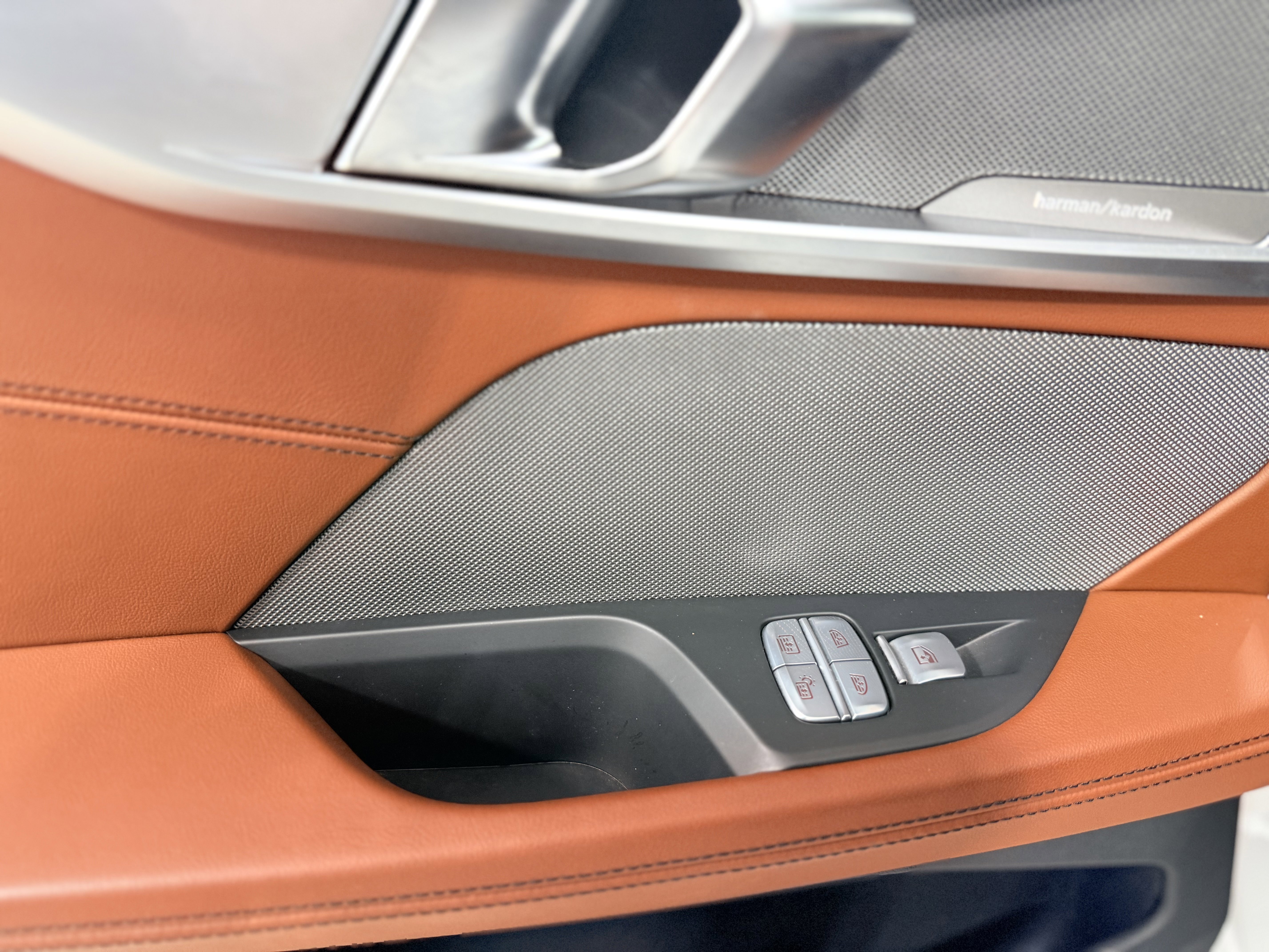 Used 2020 BMW 840i Gran Coupe w/ Comfort Seating Package image 25