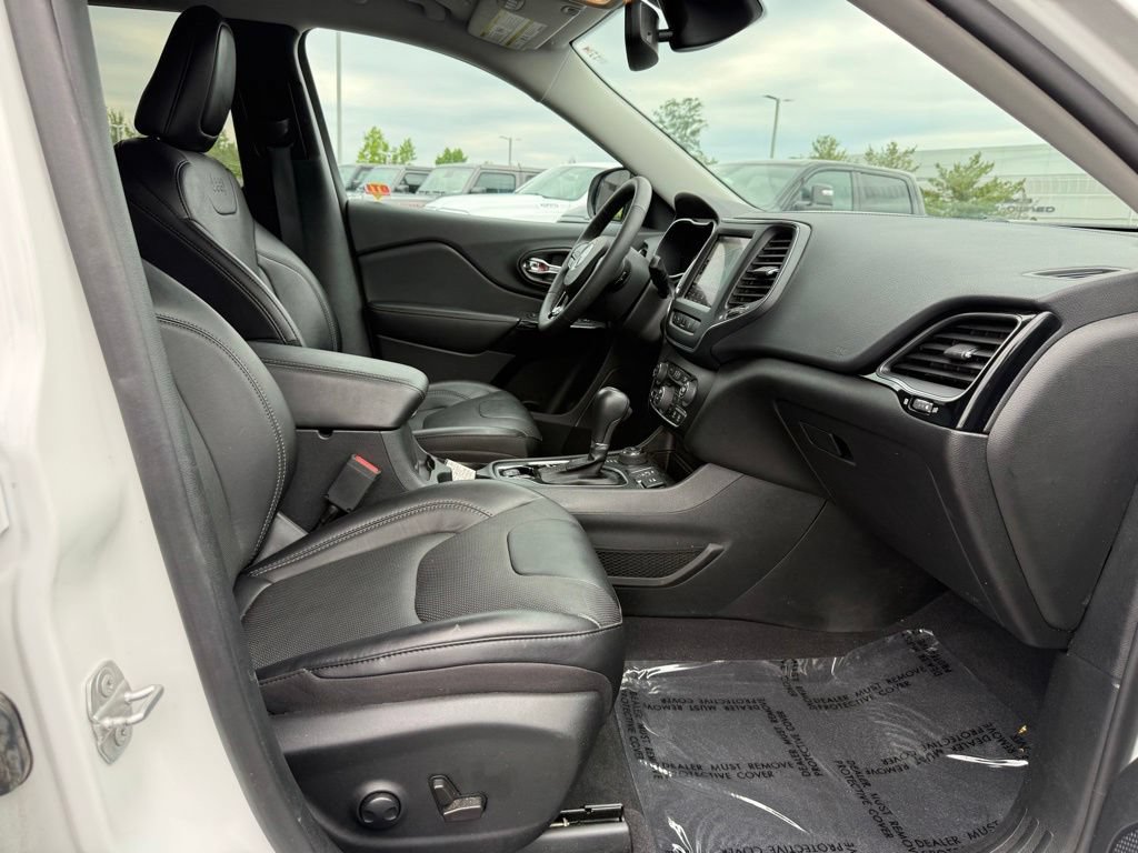 Certified 2023 Jeep Cherokee Altitude Lux AWD/4WD image 31