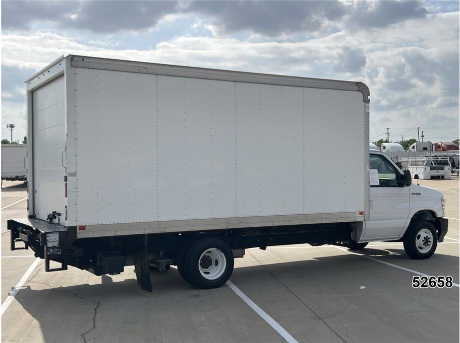 Used 2021 Ford E-450 and Econoline 450 Super Duty w/ Power Windows & Locks Group RWD image 2